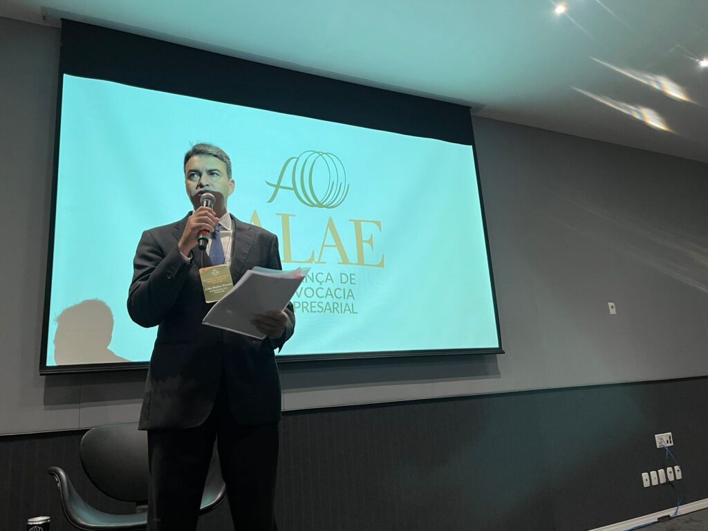 João Pedro Póvoa, Presidente da ALAE, abrindo o evento