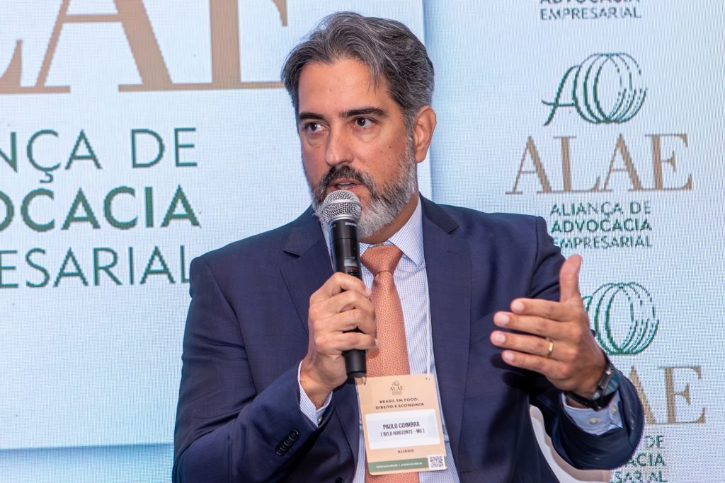 Aliado: Paulo Coimbra